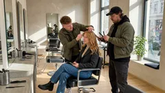 Rundes Gesicht: 5 Haarschnitte mit Stufen und Volumen, die Proportionen sofort harmonischer wirken lassen