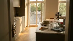 So kommst du sicher durch die Hitzewelle: Warnzeichen, Abkühlung – und was der UV-Index wirklich bedeutet